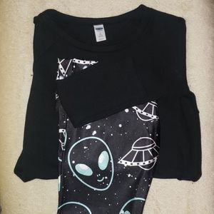 Girl's Size 8 Old Navy Alien Outfit. Never worn!